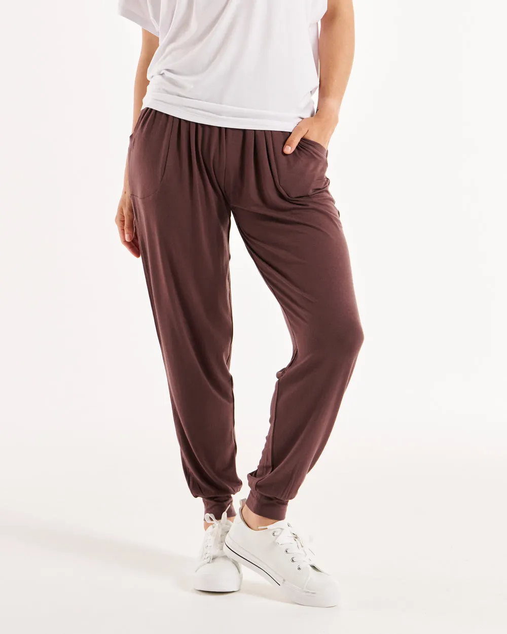 Betty Basics Paris Pant Nutmeg