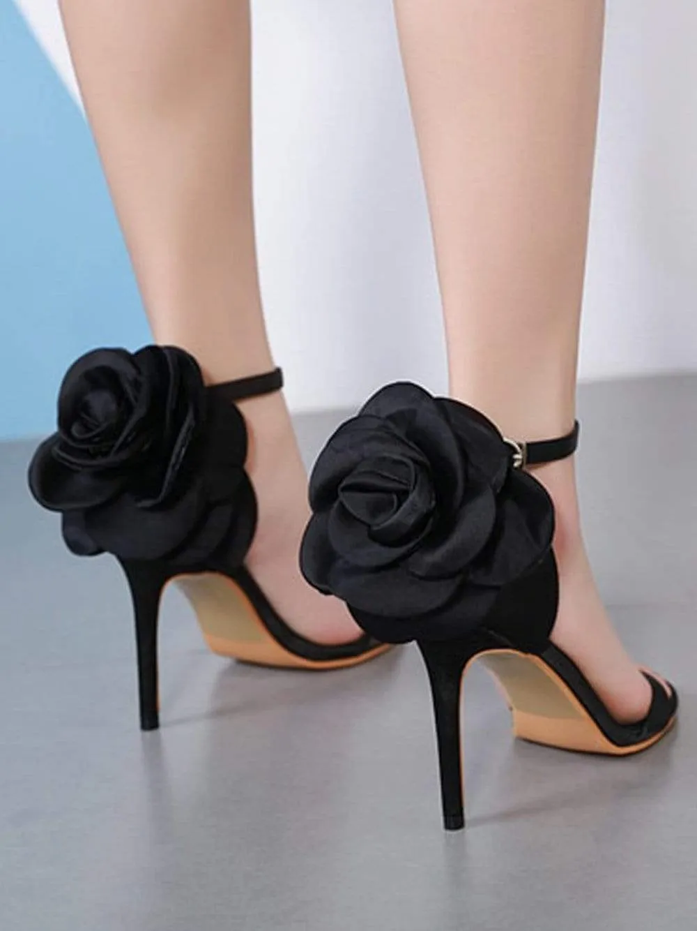 BLACK SWAN Stiletto Shoes