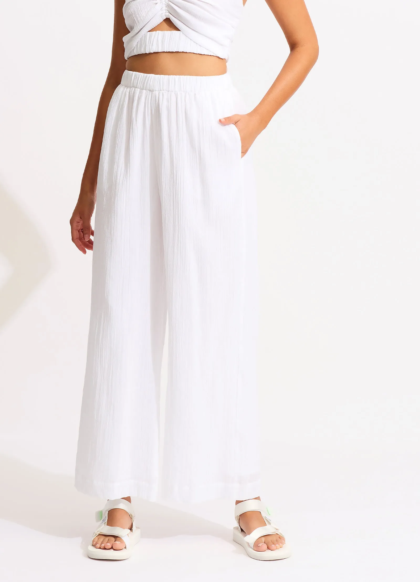 Crinkle Beach Pant - White