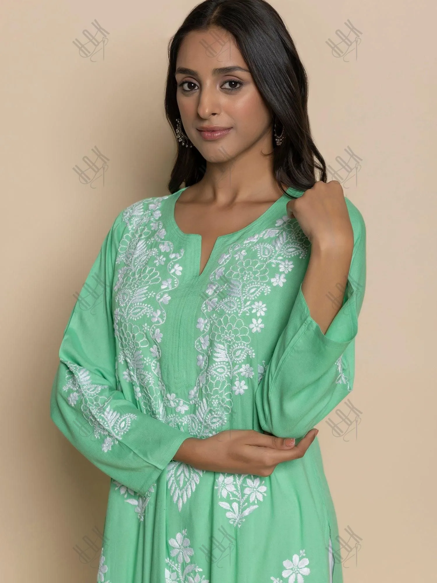 Fizaa Hand Embroidered Chikankari Kurta in Sea Green