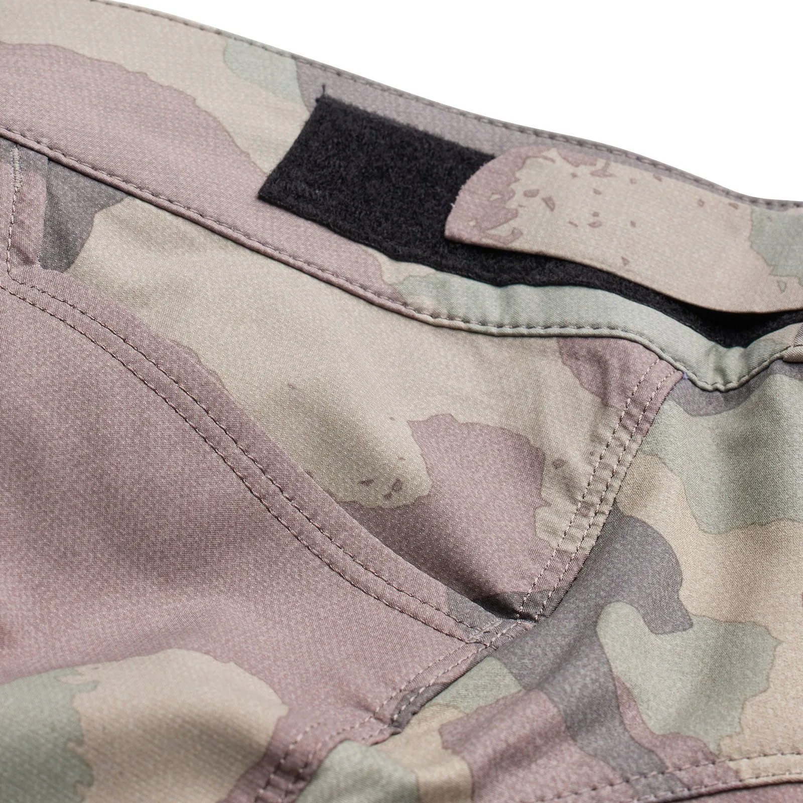 Flowline Short W/Liner Camo Woodland