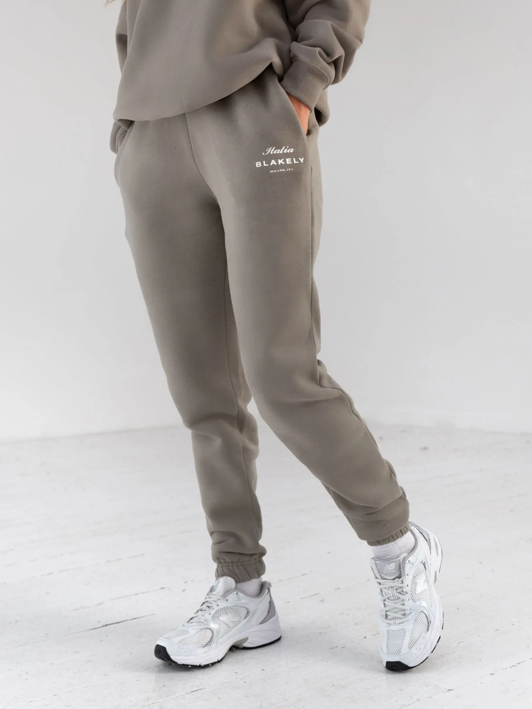 Italia Sweatpants - Stone Grey