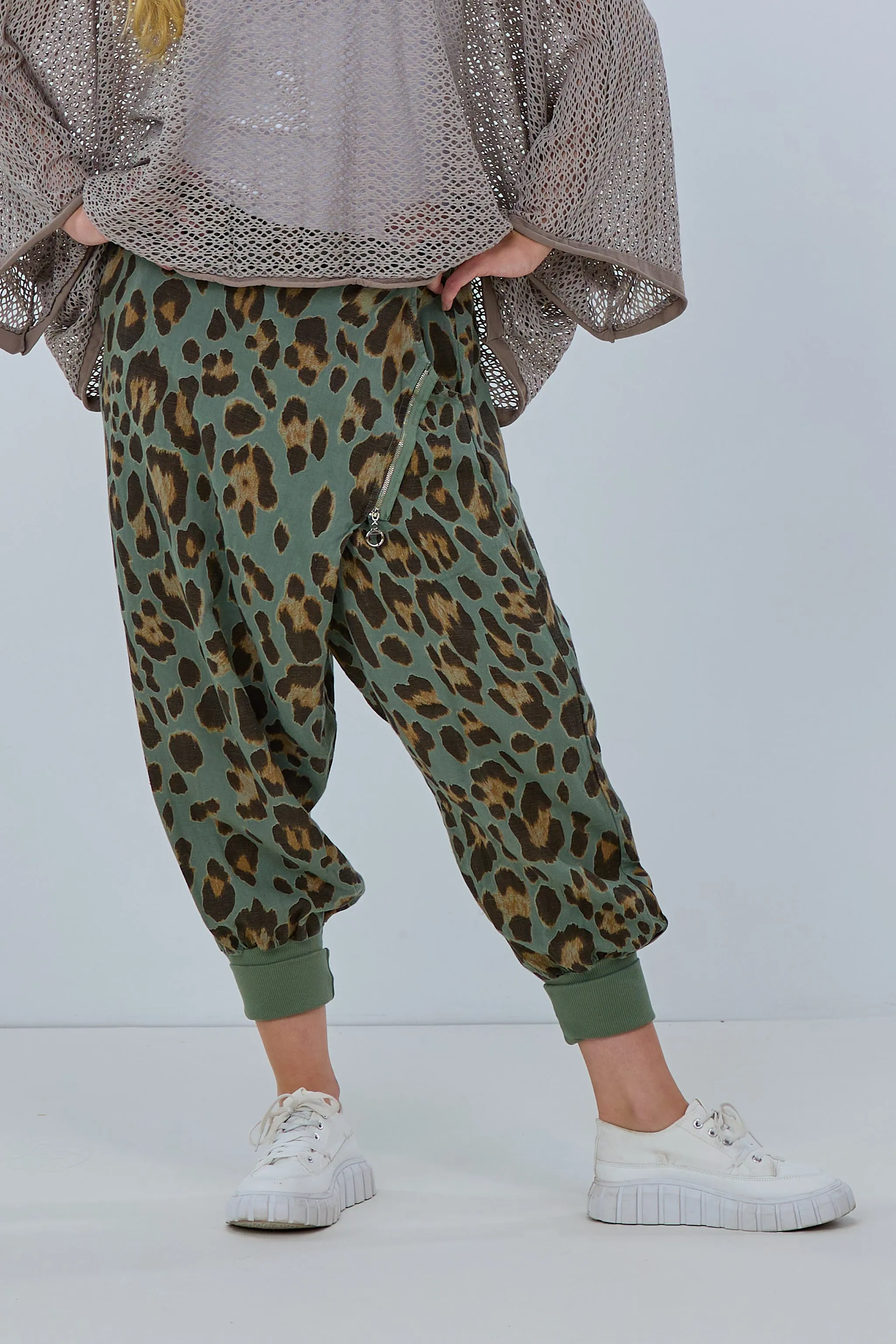 Leinenhose mit schrägem Überschlag, khaki-leo