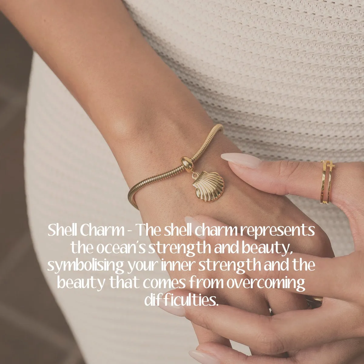 Shell Charm - Gold