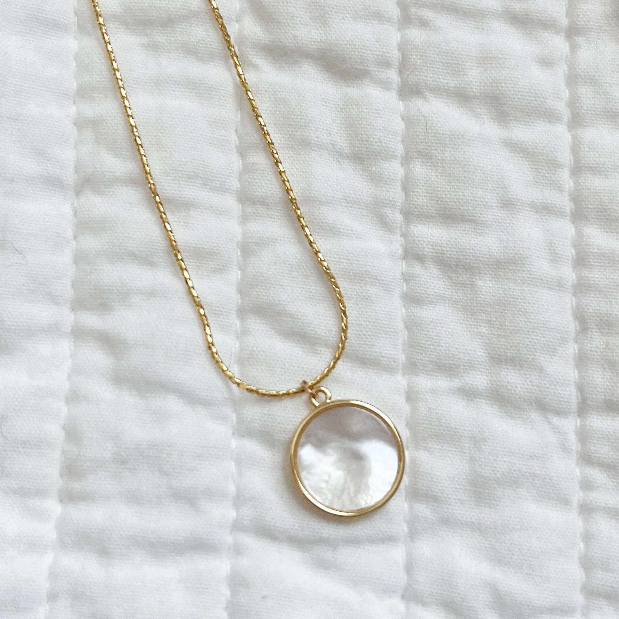 Shell Paradise Gold Necklace