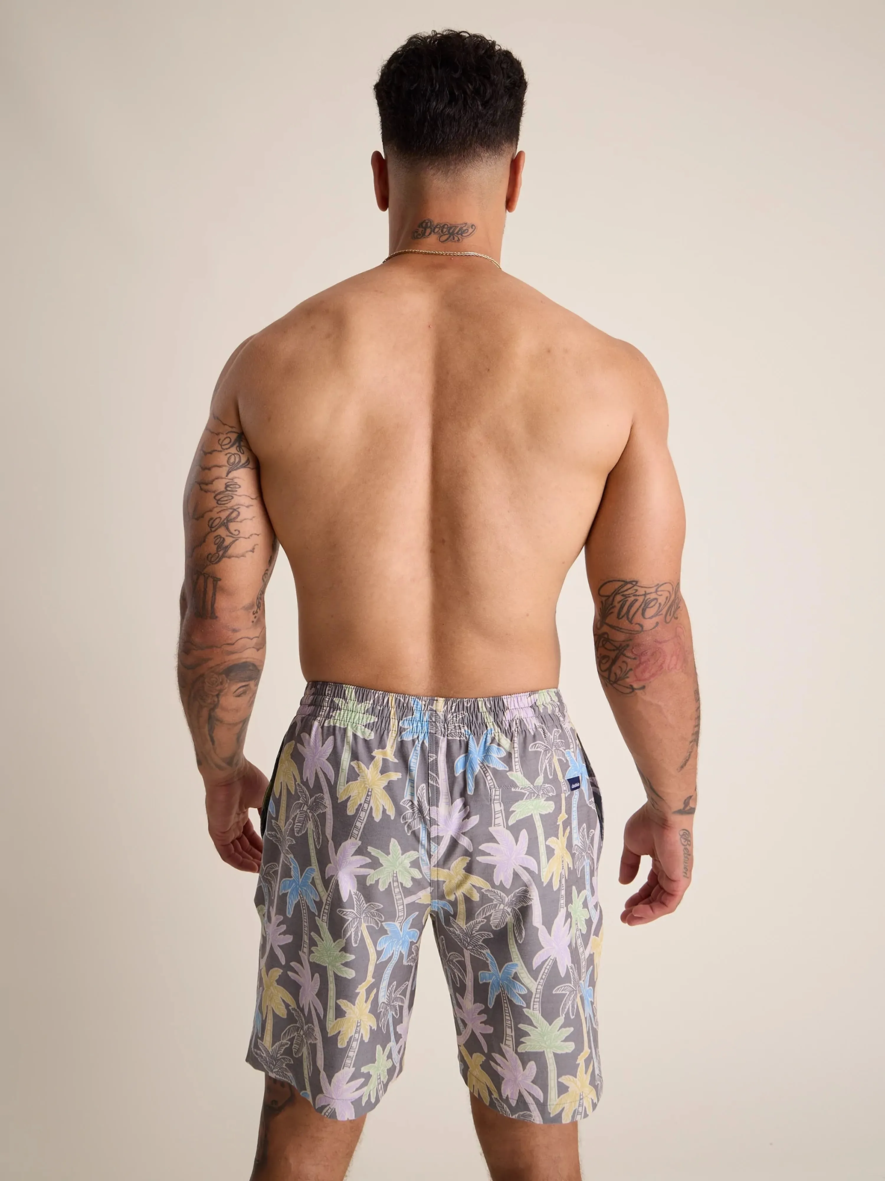 The Palm Fader 7" (Faded Classic Swim Trunk)