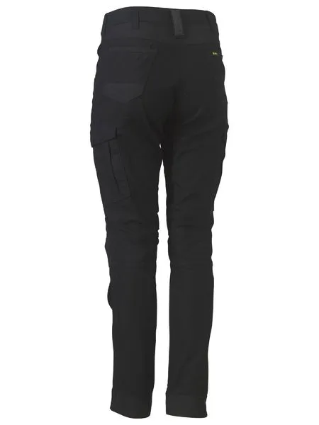 WOMEN'S FLX & MOVE™ CARGO PANTS BPL6044